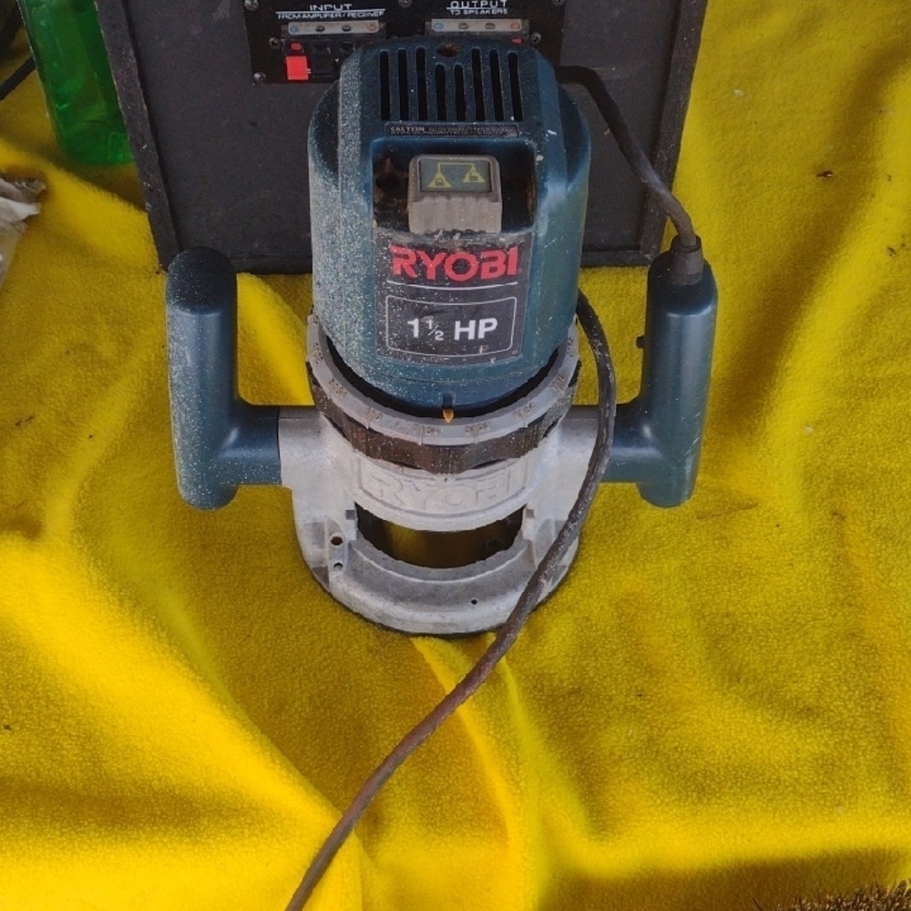 Ryobi 1.5 HP Router
